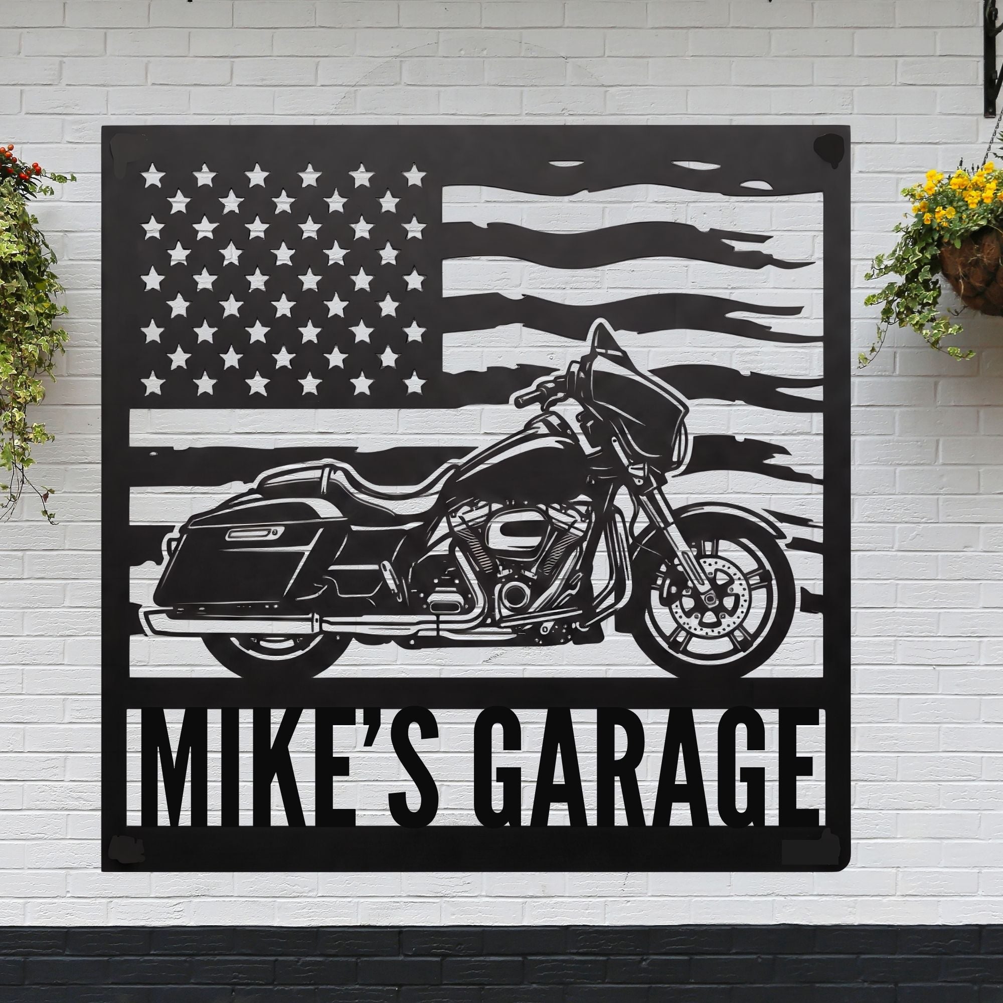 Personalized Bagger Bike Harley Davidson Garage Sign: Custom Cruiser bike Metal Sign